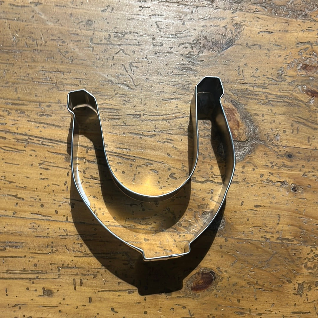Horseshoe Cookie Cutter 5”