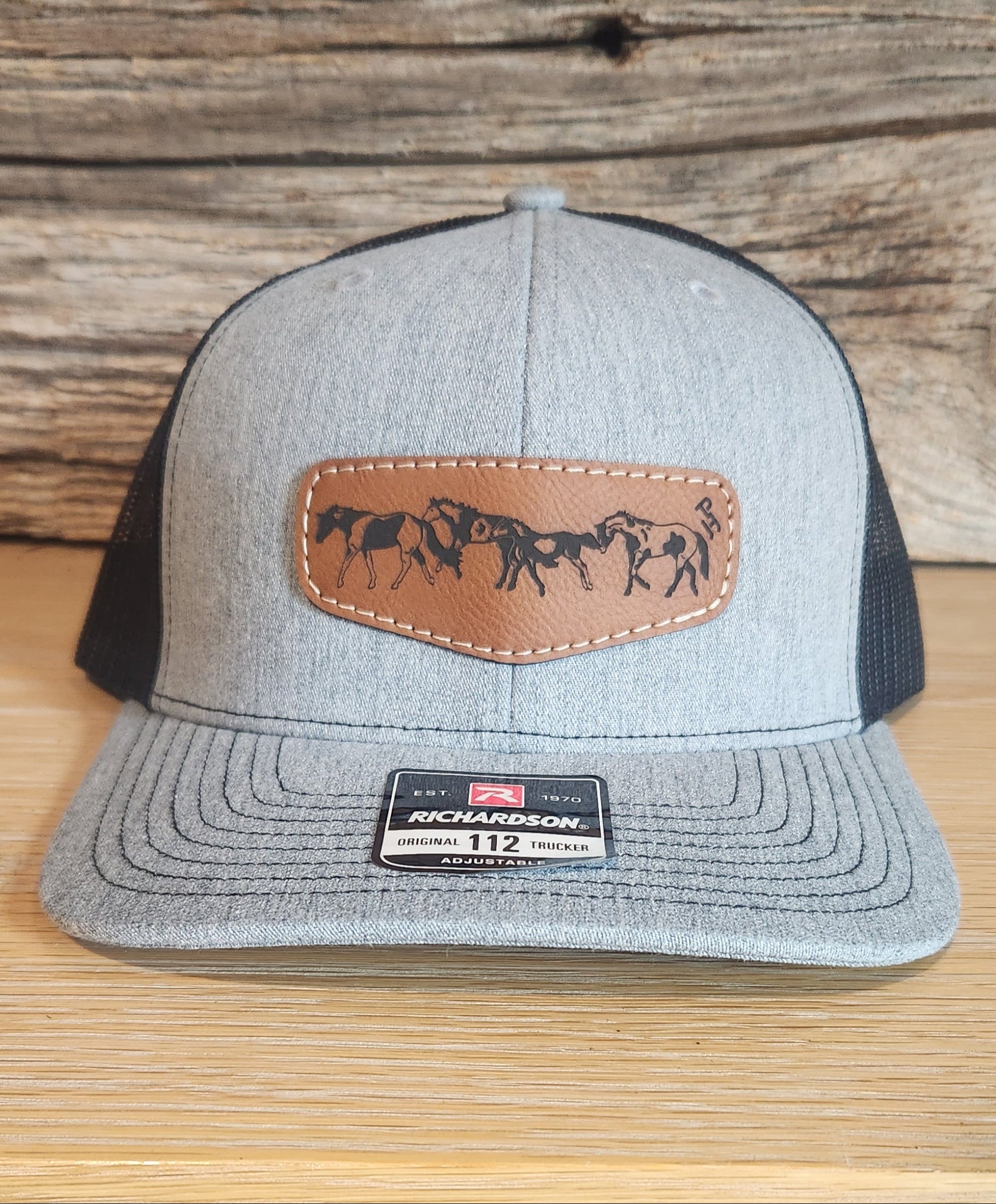 Legacy Cap - Grey/ Black