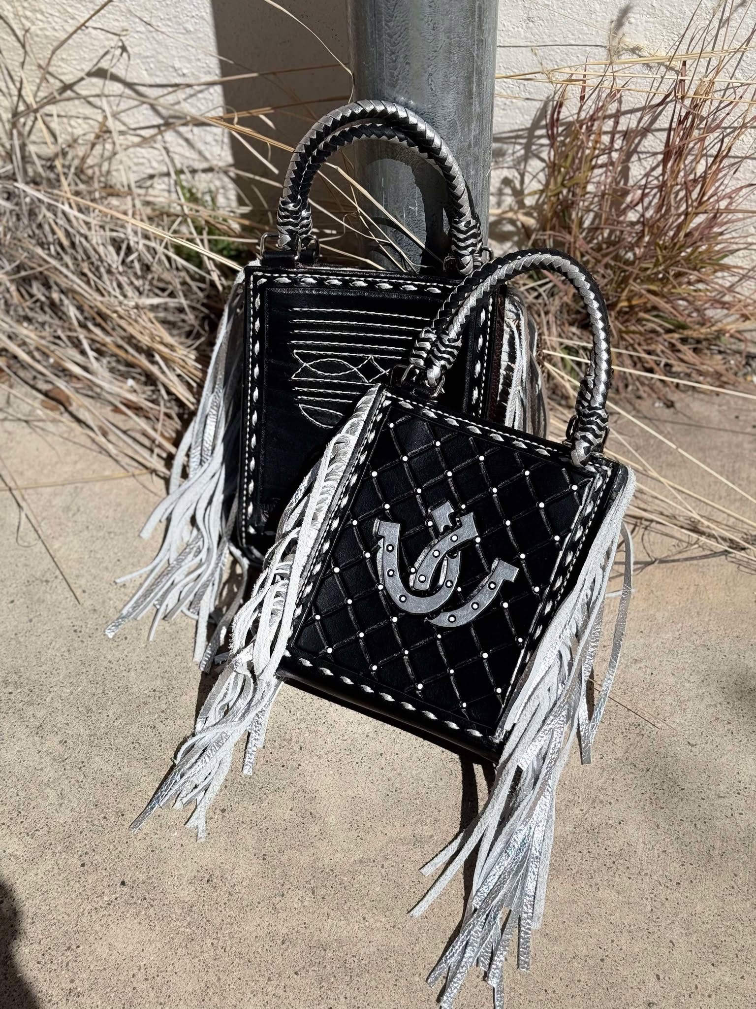 AS - Horseshoe Silver Fringe Handbag