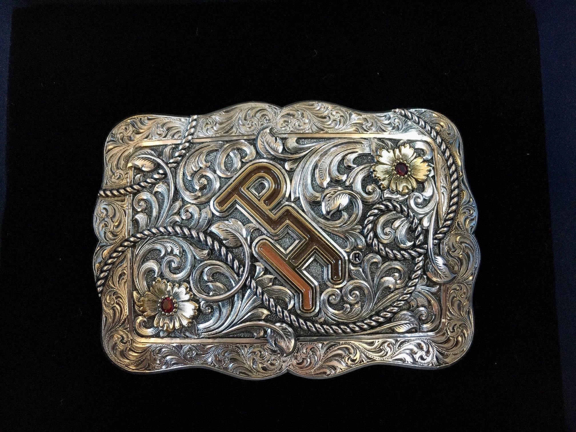 Medium Gist Buckle
