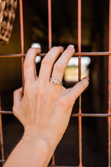 KH Contemporary Buckle Ring