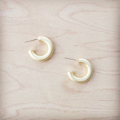 **Matte Gold Hoop Earring 200h